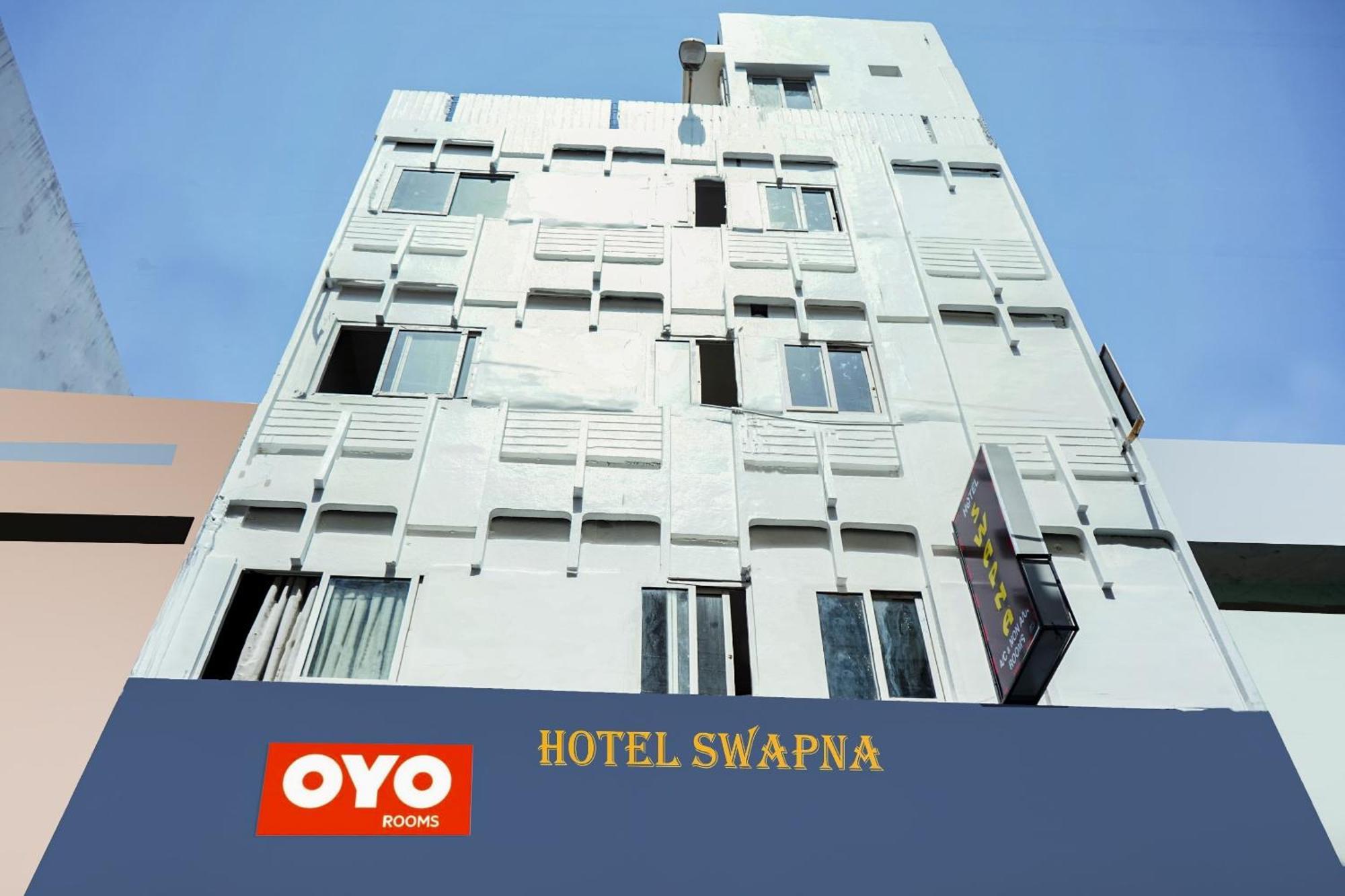 OYO 89898 Hotel Swapna Vijayawāda Exterior foto